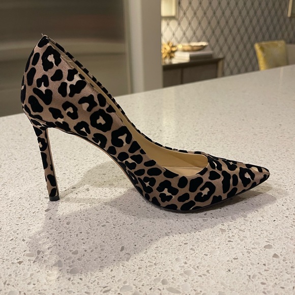 Jimmy Choo animal print size 37 pumps - Picture 3 of 5